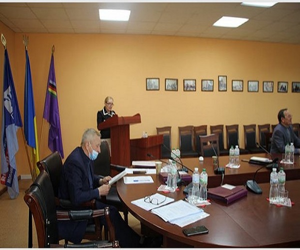 Щиро вітаємо викладача кафедри правових дисциплін з успішним захистом дисертації!!!
