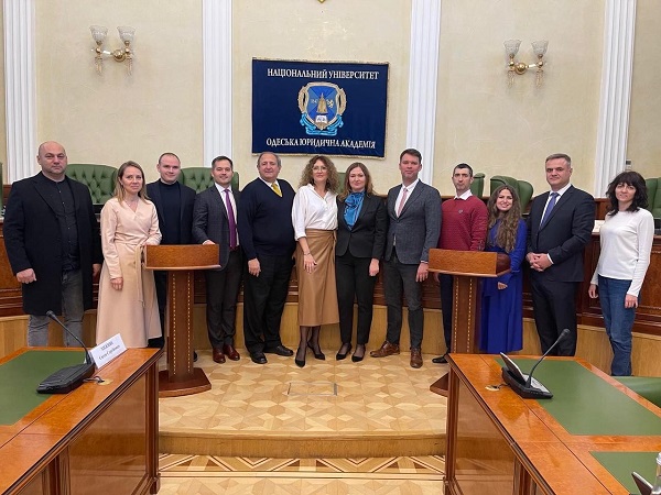 К.ю.н., викладач кафедри правових дисциплін  Андрій Петрович Пєров  взяв участь у  конфернції
